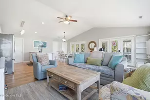 625 S 4th Ave, Kure Beach, NC 28449 - Photo 23