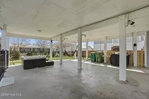 625 S 4th Ave, Kure Beach, NC 28449 - Photo 7