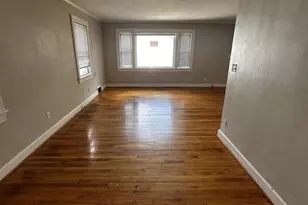 702 E 3rd St, Greenville, NC 27858 - Photo 3