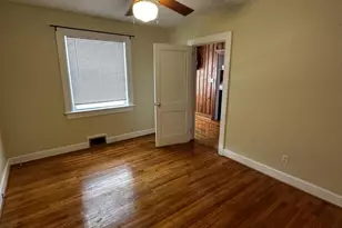 702 E 3rd St, Greenville, NC 27858 - Photo 9
