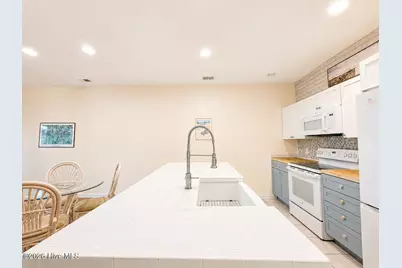 133 Avian Drive #Apt 3403, Sunset Beach, NC 28468 - Photo 5