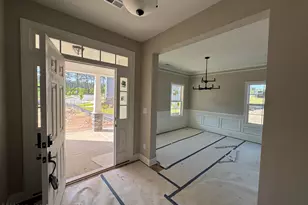 313 Phelps Lk Ln, Aberdeen, NC 28315 - Photo 5