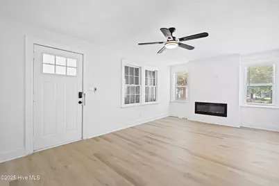 214 Arlington Circle, Greenville, NC 27834 - Photo 3