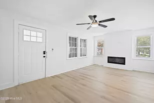 214 Arlington Cir, Greenville, NC 27834 - Photo 3