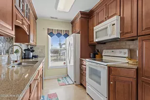 215 E Fort Macon Rd, Atlantic Beach, NC 28512 - Photo 17