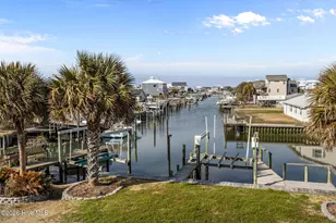 215 E Fort Macon Rd, Atlantic Beach, NC 28512 - Photo 37