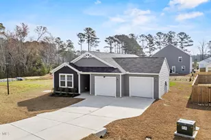5268 Meagan Ln NE, Winnabow, NC 28479 - Photo 3