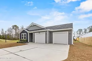 5268 Meagan Ln NE, Winnabow, NC 28479 - Photo 5