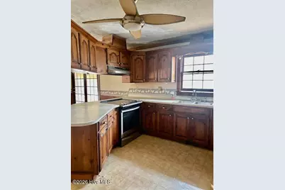 7613 Princess Ann Road, Evergreen, NC 28438 - Photo 11