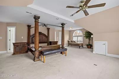 5808 Devon Circle, Raleigh, NC 27604 - Photo 5