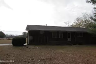 8401 Boykin Bridge Rd, Clinton, NC 28328 - Photo 1