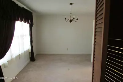 8401 Boykin Bridge Road, Clinton, NC 28328 - Photo 11