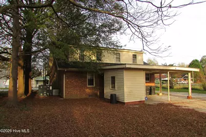 803 Mc Koy Street, Clinton, NC 28328 - Photo 7