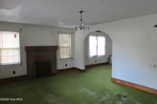 803 McKoy St, Clinton, NC 28328 - Photo 13