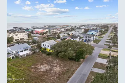310 N Fourth Avenue, Kure Beach, NC 28449 - Photo 11