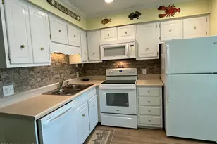 2008 E Ft Macon Rd, Atlantic Beach, NC 28512 - Photo 5