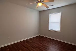 212 Springvale St, Elizabeth City, NC 27909 - Photo 9