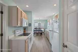140 Ocean Blvd E, Holden Beach, NC 28462 - Photo 17