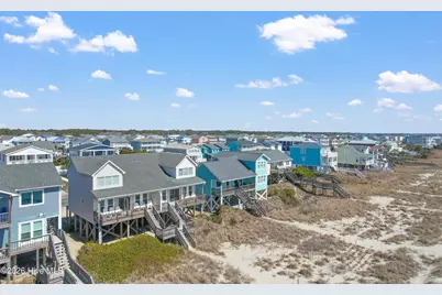140 Ocean Boulevard E, Holden Beach, NC 28462 - Photo 5
