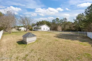 200 Bell Creek Dr, Beaufort, NC 28516 - Photo 21