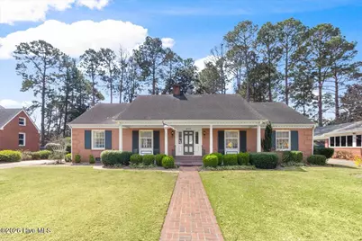 615 W Main Street, Mount Olive, NC 28365 - Photo 1