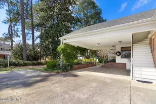 615 W Main St, Mount Olive, NC 28365 - Photo 35