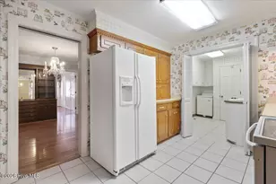 615 W Main St, Mount Olive, NC 28365 - Photo 19