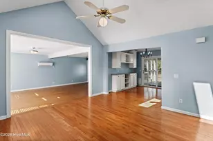 1509 Country Club Dr, Hampstead, NC 28443 - Photo 3