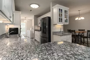 321 Barbara Dr, New Bern, NC 28562 - Photo 17