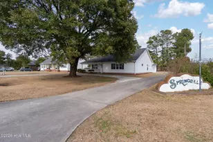 321 Barbara Dr, New Bern, NC 28562 - Photo 47