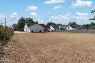 321 Barbara Dr, New Bern, NC 28562 - Photo 39