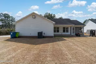 321 Barbara Dr, New Bern, NC 28562 - Photo 37