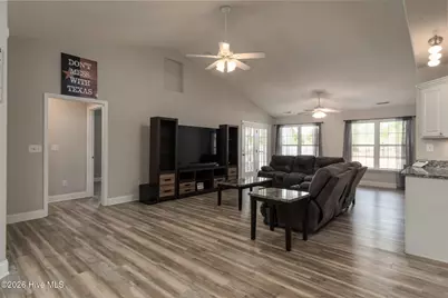 321 Barbara Drive, New Bern, NC 28562 - Photo 9