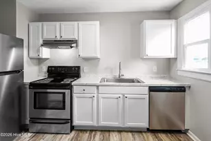 [Address not provided], Jacksonville, NC 28540 - Photo 15