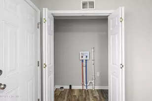 [Address not provided], Jacksonville, NC 28540 - Photo 13