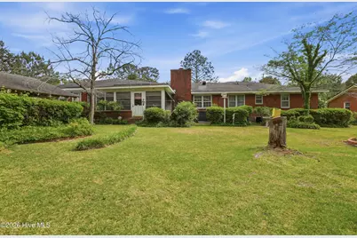 1423 Greenville Boulevard SE, Greenville, NC 27858 - Photo 23
