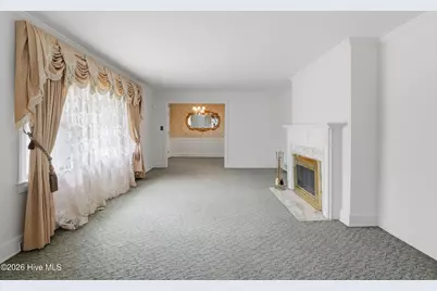 1423 Greenville Boulevard SE, Greenville, NC 27858 - Photo 9