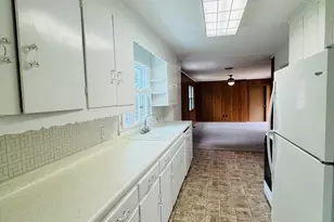 1605 Edgewood Dr, Elizabeth City, NC 27909 - Photo 7