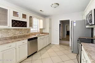 108 Foxlair Dr, Hubert, NC 28539 - Photo 23