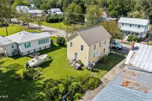 506 Broad St, Oriental, NC 28571 - Photo 33