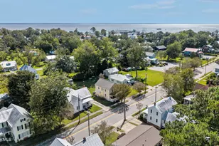 506 Broad St, Oriental, NC 28571 - Photo 39