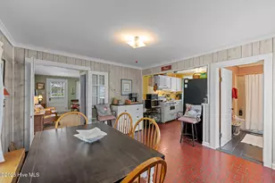 506 Broad St, Oriental, NC 28571 - Photo 15