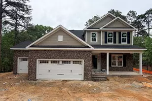 104 Tiverton Ct, Seven Lakes, NC 27376 - Photo 1