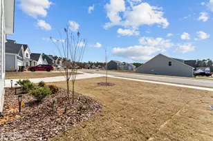 207 Rough Rdg Trl, Aberdeen, NC 28315 - Photo 43