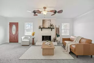 37 Barnes St, Greenville, NC 27858 - Photo 5