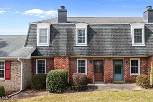 37 Barnes St, Greenville, NC 27858 - Photo 3