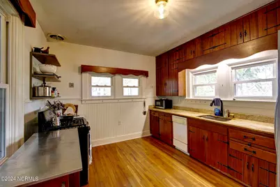 264 Main Street, Swanquarter, NC 27885 - Photo 19