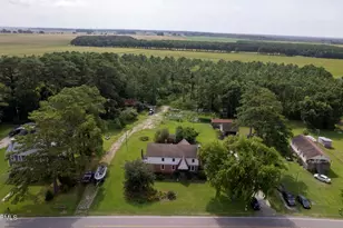 264 Main St, Swanquarter, NC 27885 - Photo 57