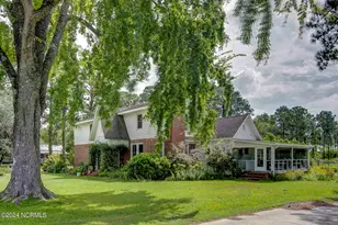 264 Main St, Swanquarter, NC 27885 - Photo 3