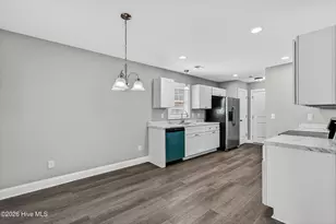604 Sonata Ct, Richlands, NC 28574 - Photo 7